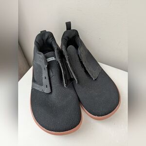 Joomra Barefoot Black Sneakers Size 8 No Laces